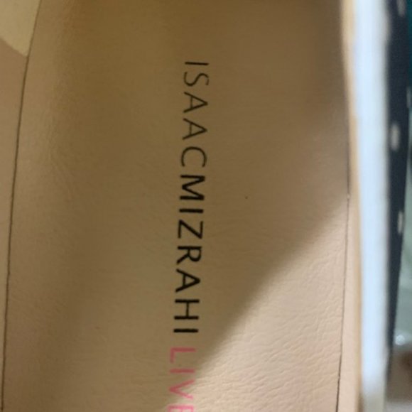 Isaac Mizrahi Black heels with white dots and white piping - Picture 5 of 10